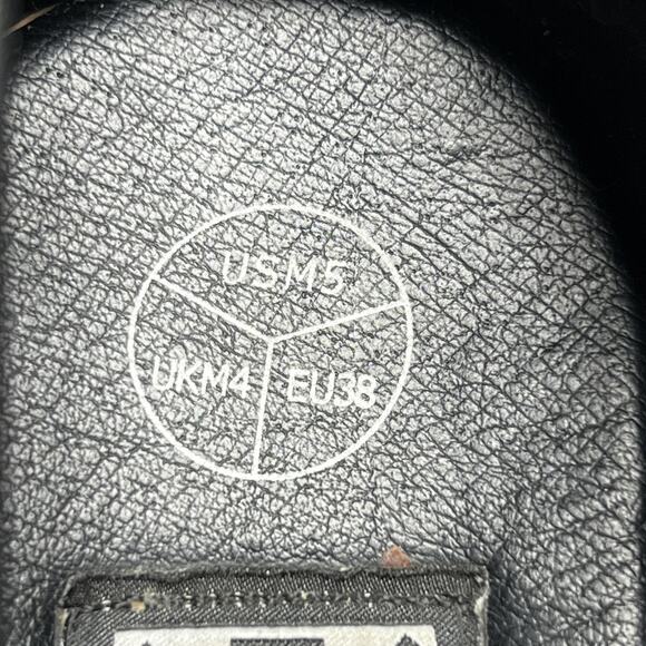 T.U.K Shoes Womens Size 7 White Black Creeper Slip-On Platform Pizza Print EU38 - Picture 8 of 9